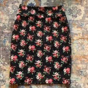 Floral print pencil skirt